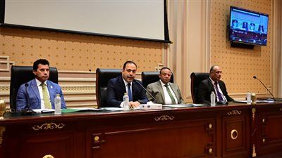 أشرف صبحي  : لجنة الرياضة  بالبرلمان تقوم بالدور الأهم والمحوري في تذليل كافة الصعوبات التي تواجه الشباب المصري والرياضة المصرية - الخليج الان