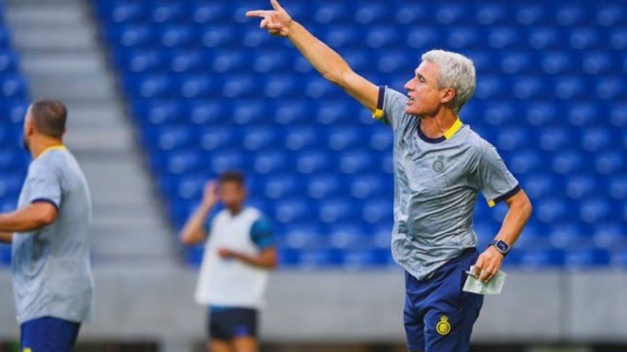 لويس كاسترو يفاجئ الجميع بكشف خطته لمباراة السوبر السعودي قبل بدايتها - موقع الخليج الان