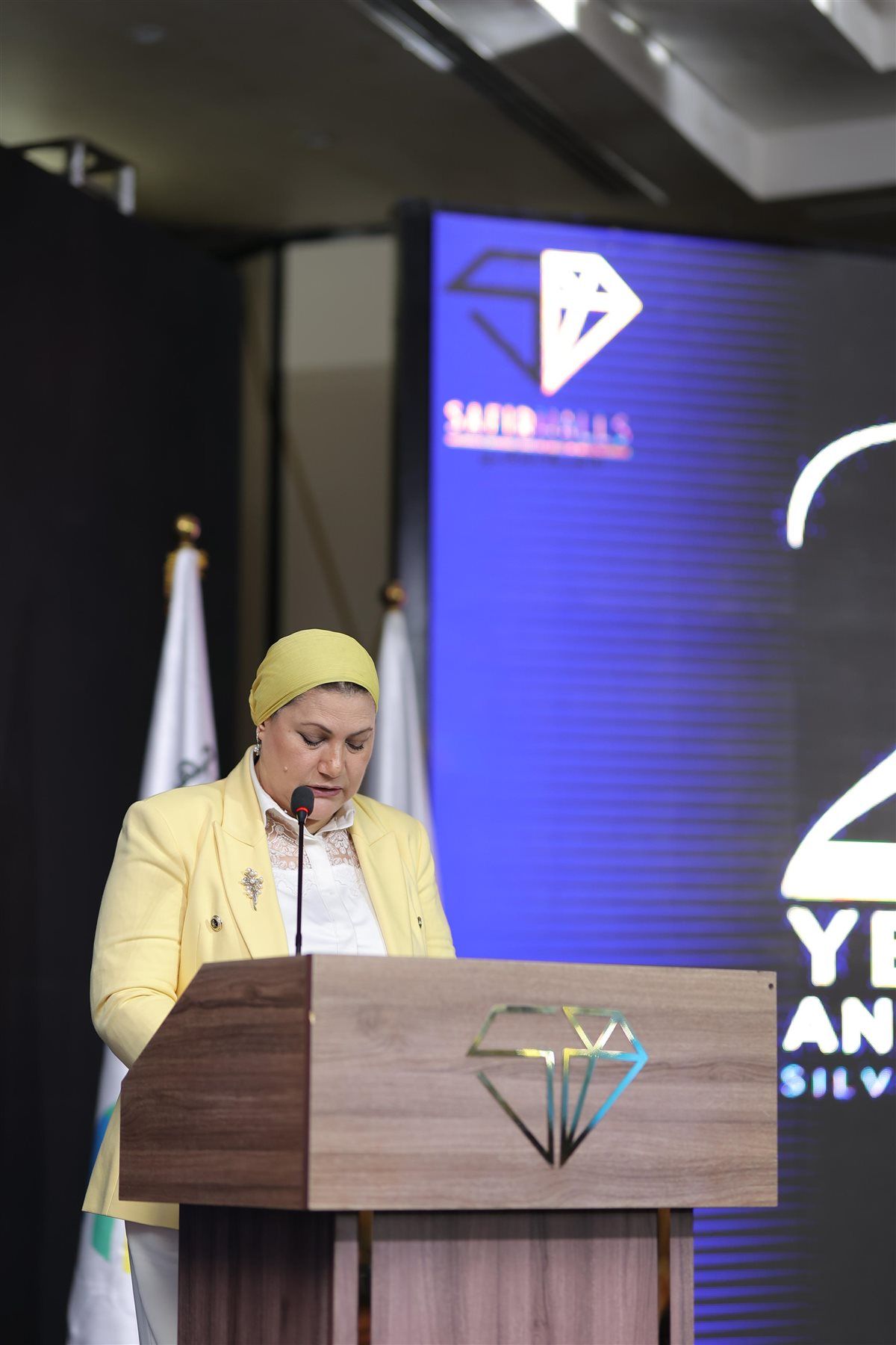 «خدمة الناس أقصى الأمنيات».. رحلة 25سنة لجمعية سيدات أعمال المستقبل بقيادة الدكتورة هالة أبو السعد.. حوار شامل لموقع تليجراف الخليج... فيديو وصور - الخليج الان