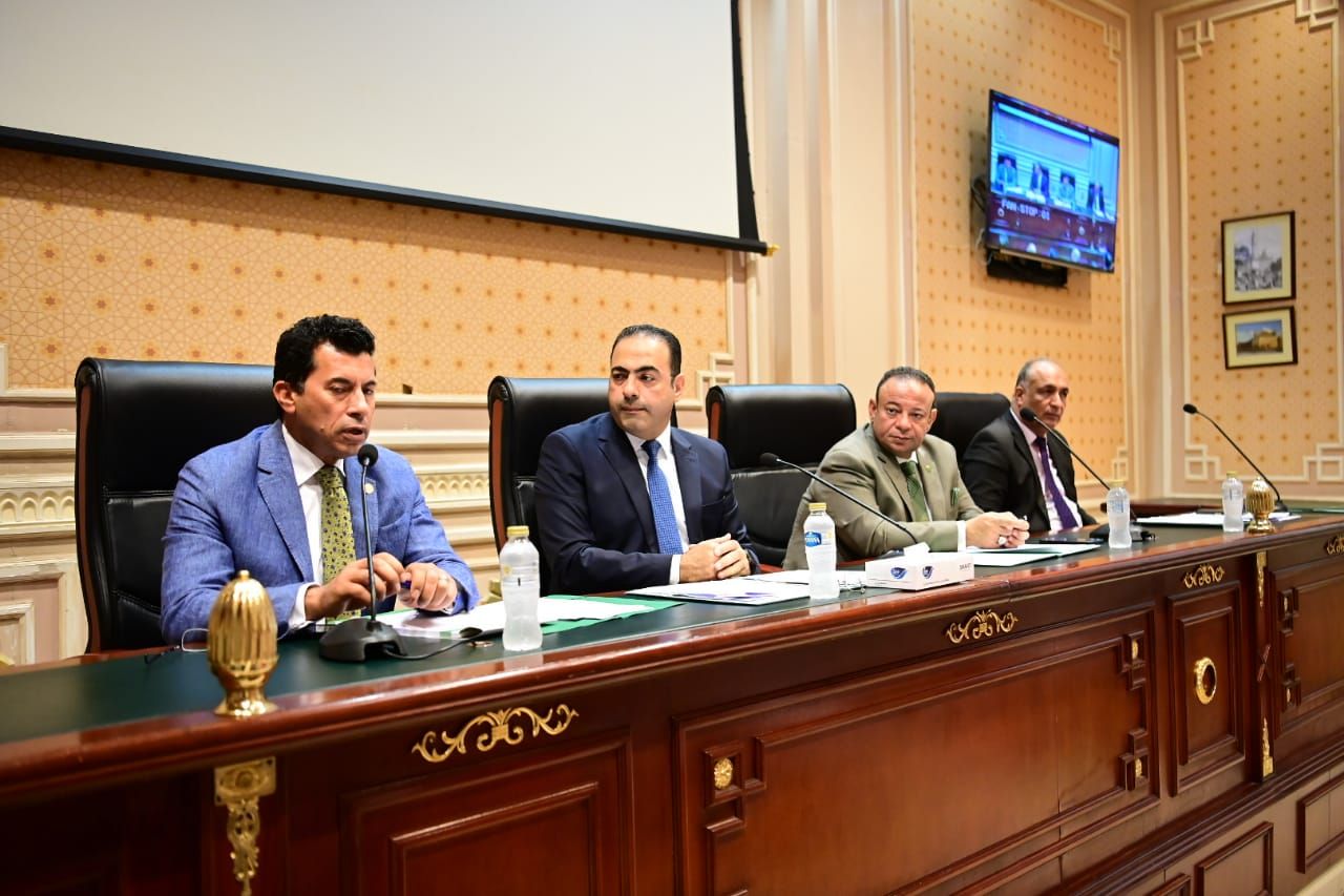 أشرف صبحي  : لجنة الرياضة  بالبرلمان تقوم بالدور الأهم والمحوري في تذليل كافة الصعوبات التي تواجه الشباب المصري والرياضة المصرية - الخليج الان