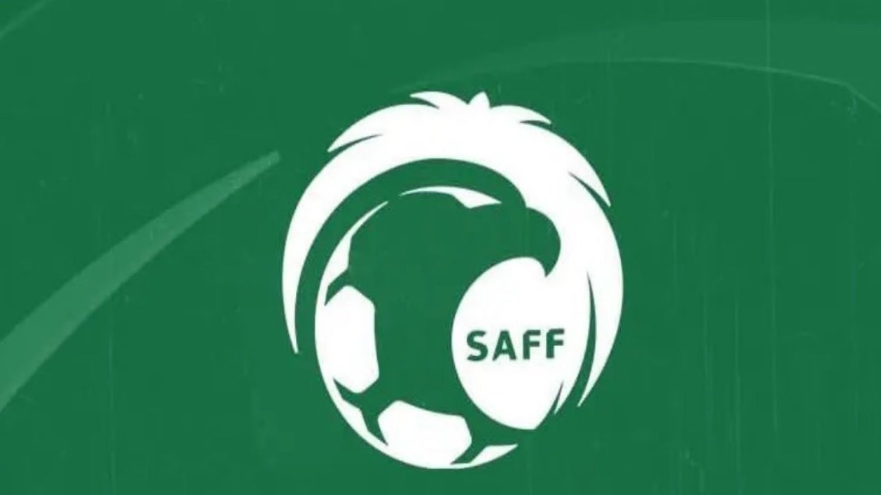 اتحاد الكرة يكشف عن خيارات الأندية بشأن تسجيل اللاعبين الأجانب في الموسم الجديد - موقع الخليج الان