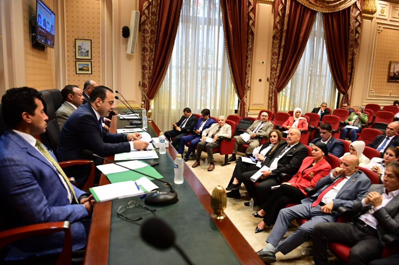 أشرف صبحي  : لجنة الرياضة  بالبرلمان تقوم بالدور الأهم والمحوري في تذليل كافة الصعوبات التي تواجه الشباب المصري والرياضة المصرية - الخليج الان