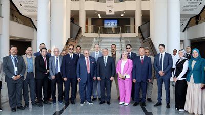 محافظ الإسماعيلية يشيد بدور جامعة سيناء التنموي خلال زيارة ميدانية لفرع القنطرة شرق - الخليج الان