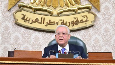 رئيس البرلمان منتقدا غياب نواب عن مناقشات الموازنة: أٌقول أسماء الغائبين بصوت عالي نظرا لأهمية الجلسة و ليس لإحراج أحد والمعني في بطن الشاعر - الخليج الان