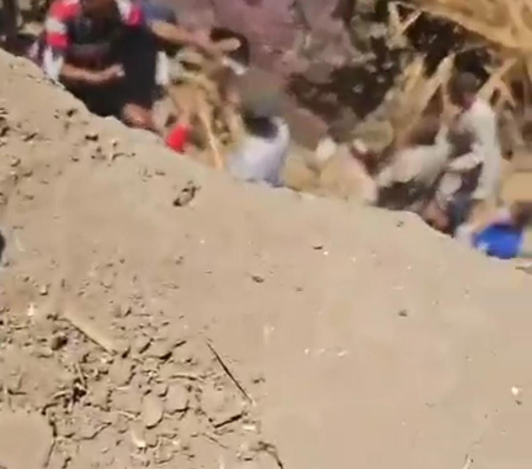 مأساة في دندرة.. مصرع طالبة تحت أنقاض منزل منهار بقنا - الخليج الان