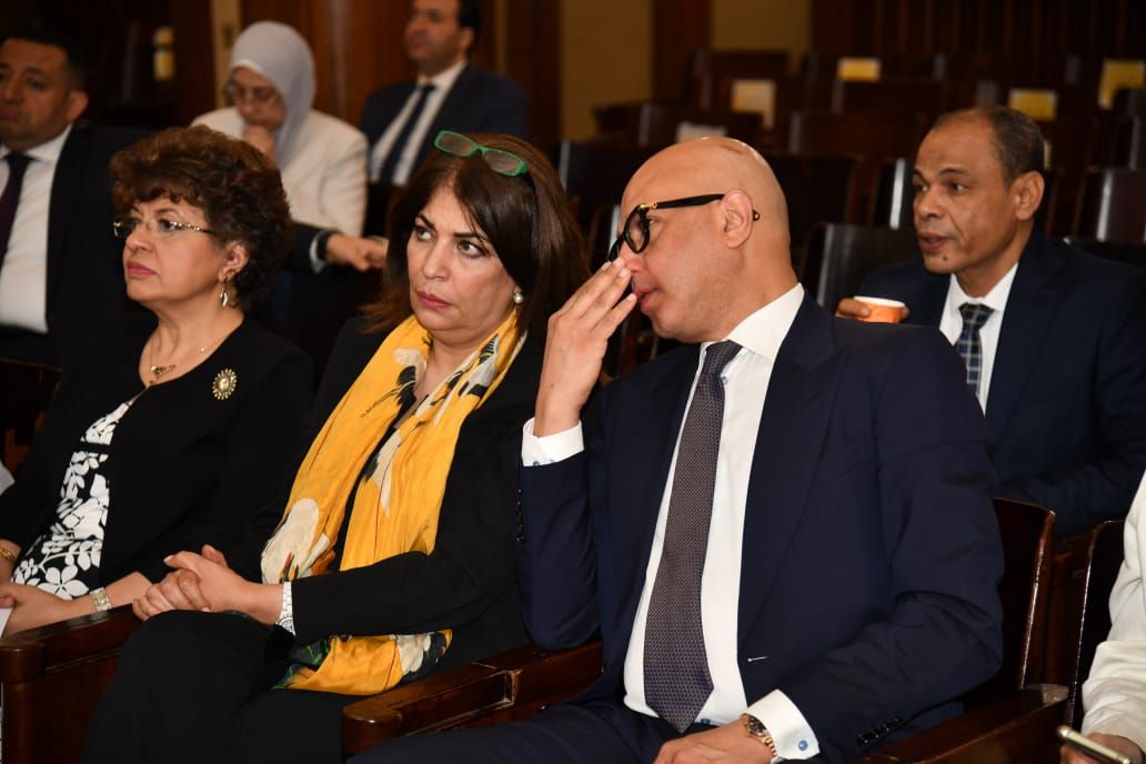 بحضور الوزير.. ثقافة النواب تناقش طلب النائب هشام حسين بشأن الاستثمار الثقافي في الكتاب - الخليج الان