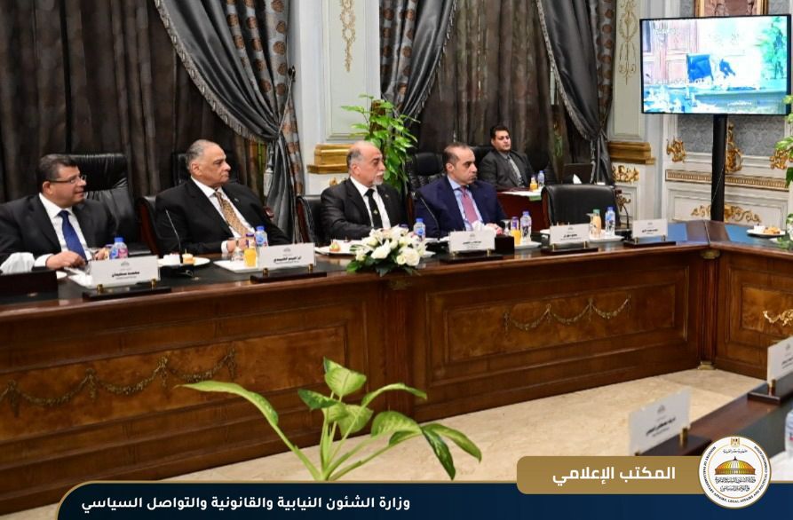 رئيس مجلس النواب يقدم الشكر لوزير الشؤون النيابية والقانونية على حضوره الدائم وتفاعله ودعمه لرؤية المجلس في العديد من المواقف - الخليج الان