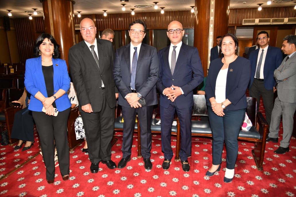 بحضور الوزير.. ثقافة النواب تناقش طلب النائب هشام حسين بشأن الاستثمار الثقافي في الكتاب - الخليج الان