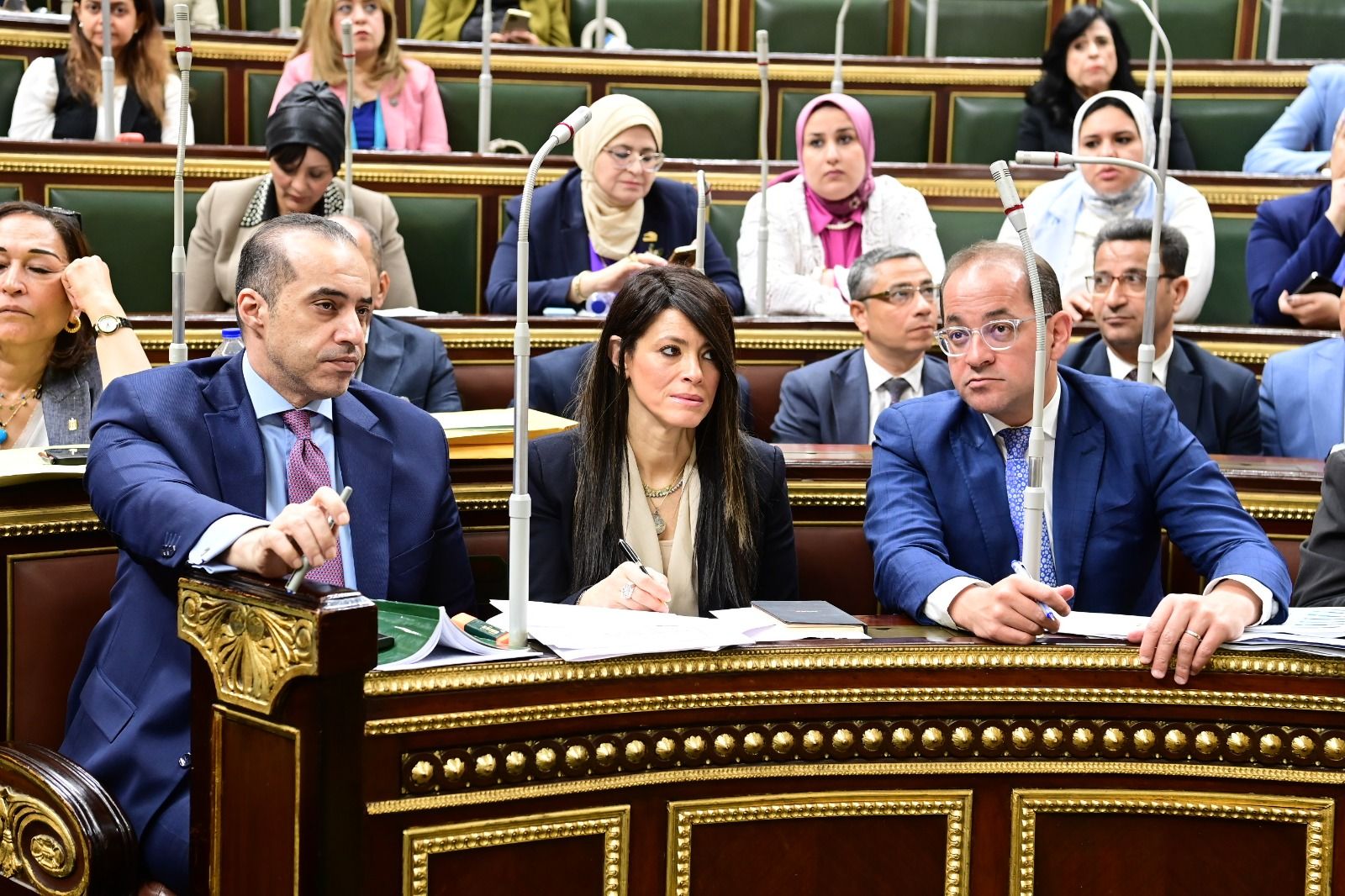 رئيس النواب يعلن حضور وزيري المالية والتخطيط للرد على ملاحظات النواب غدًا بشأن موازنة 2026 - الخليج الان