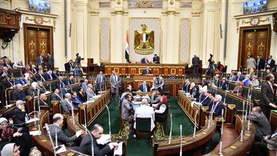 وفقا للقانون الجديد.. غرامة 7 ملايين جنيه لمزاولة نشاط تحاليل الصخور وخامات المناجم بدون ترخيص - الخليج الان