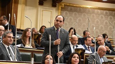 نائب التنسيقية عمرو درويش يوافق على مشروع قانون تغليظ عقوبة الحفر العشوائي للآبار.. ويطالب الحكومة بتوفير آبار سليمة عند طرح الأراضي - الخليج الان