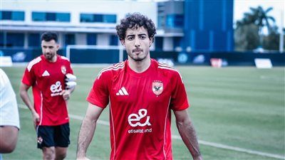 محمد هاني يقود الجبهة اليمنى للأهلي أمام بالميراس في كأس العالم للأندية - الخليج الان