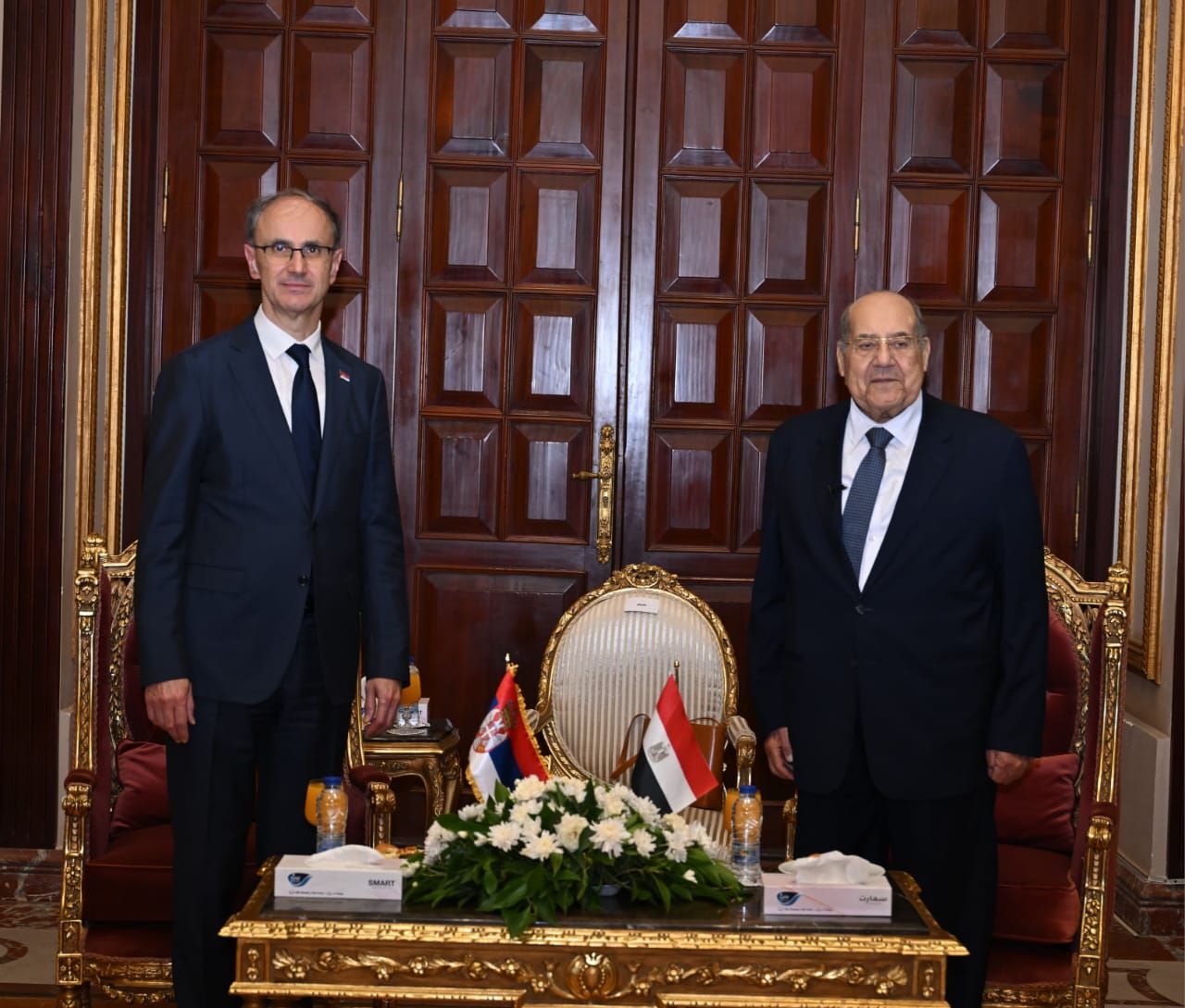 رئيس الشيوخ يستقبل رئيس وزراء صربيا«صور» - الخليج الان