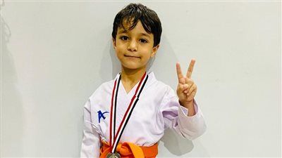 حازم محمد عبدالناصر يحرز فضية الجمهورية في الكاراتيه - الخليج الان