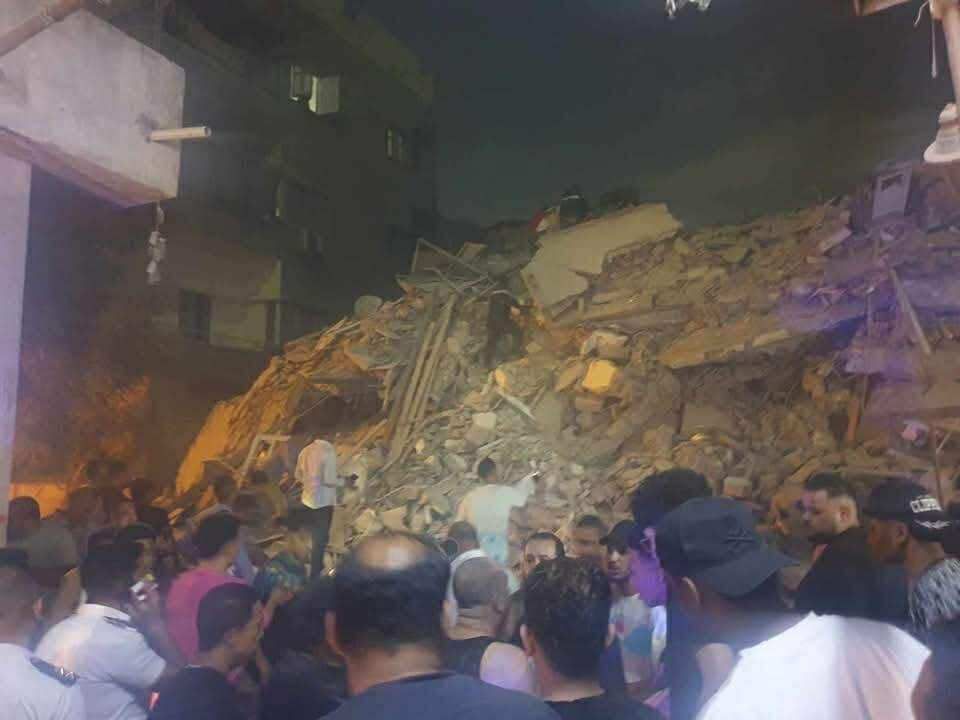 ولد به الفنان الراحل وشهد على طفولته.. تفاصيل انهيار عقار نور الشريف بالسيدة زينب - الخليج الان