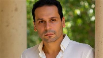 محمود عزازي: تجسيدي لرموز كبار زي الزعيم والعندليب حجب الأضواء عن أعمالي الأخرى - الخليج الان