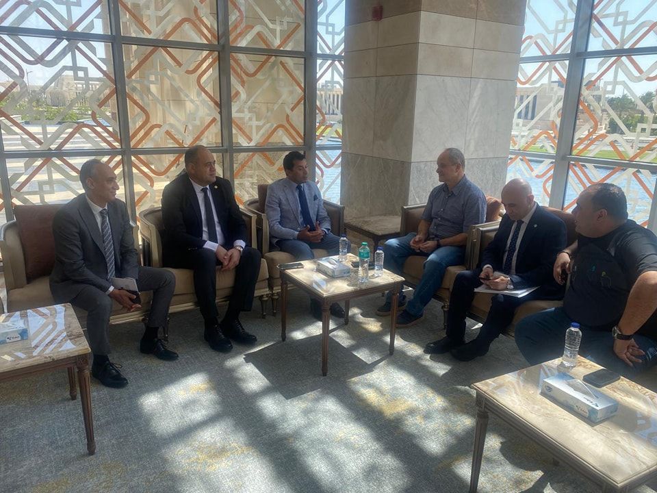 وزير الشباب والرياضة يلتقي رئيس اتحاد رفع الأثقال والمدير الفني الجديد للمنتخب المصري - الخليج الان