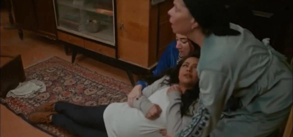 أحداث مسلسل فات الميعاد الحلقة 5.. أسماء أبو اليزيد تفقد الوعي بسبب زوجها - الخليج الان