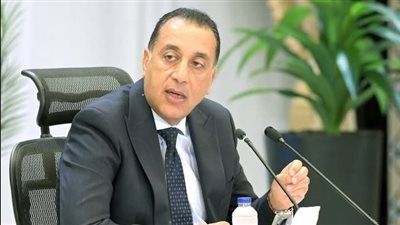 رئيس الوزراء: اعتبارًا من أغسطس ستعود معدلات إنتاج المواد البترولية إلى معدلاتها الطبيعية - الخليج الان