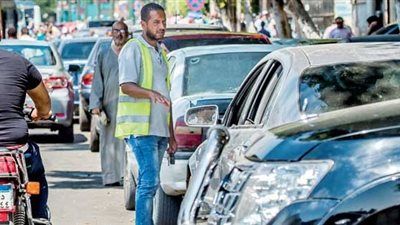 عشان السايس مينصبش عليك.. محافظ القاهرة قيمة ساعة انتظار السيارات بالساحات 10 جنيهات للساعة - الخليج الان