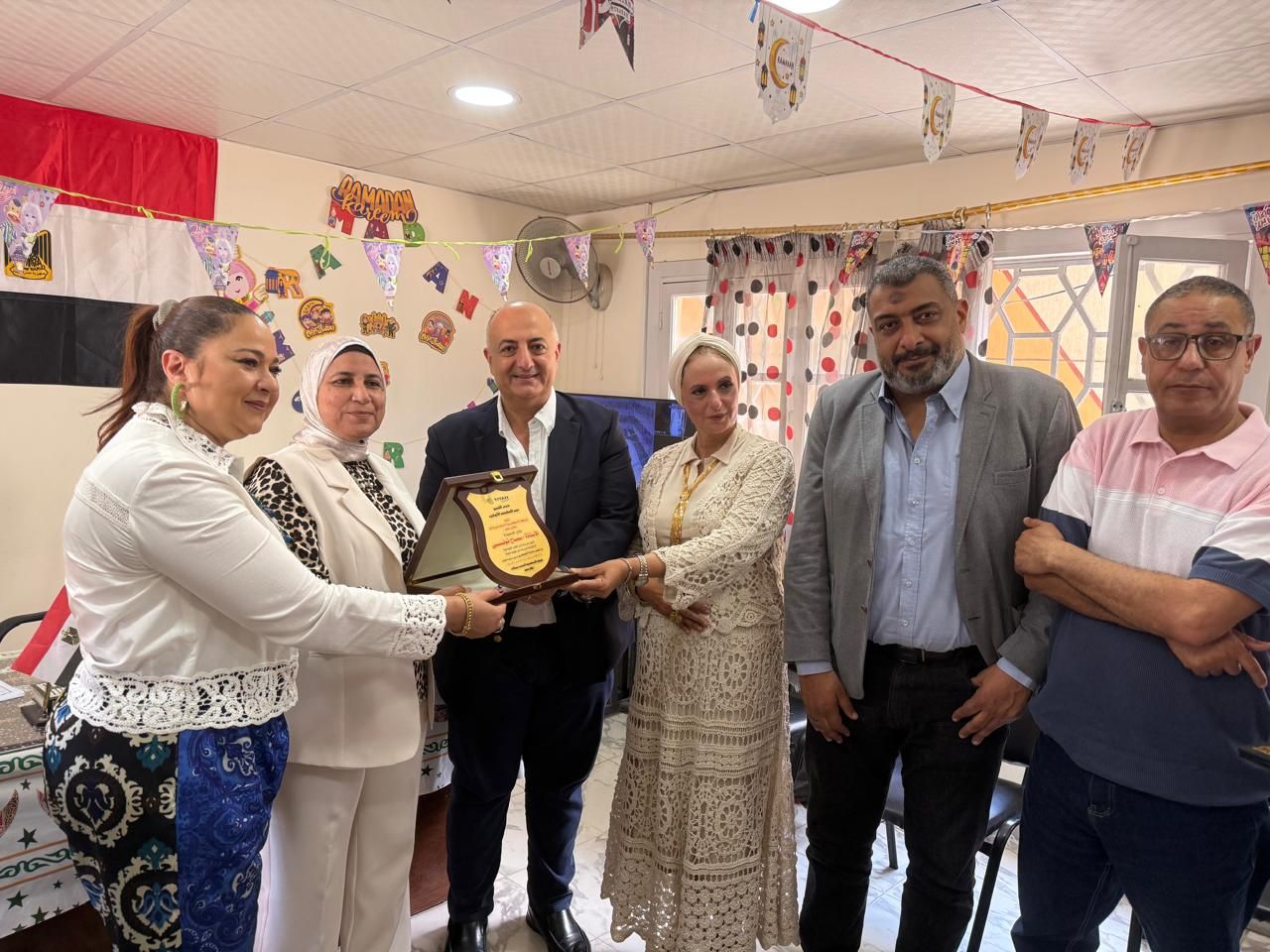 تكريم مدرسة "وادي القمر" لفوزها بالمركز الأول على مستوى محافظة الإسكندرية - الخليج الان