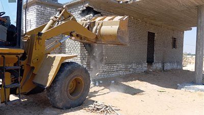 "استصلاح الأراضي" يزيل 71 حالة تعدي وينفذ 10 أنشطة إرشادية متنوعة ويواصل جهود تطهير المساقي - الخليج الان