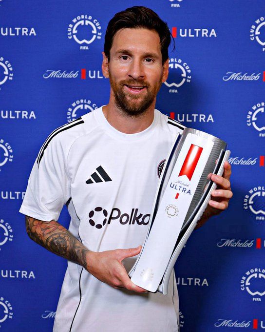 كأس العالم للأندية: ليونيل ميسي يحصل على جائزة أفضل لاعب في مباراة إنتر ميامي وبورتو - الخليج الان