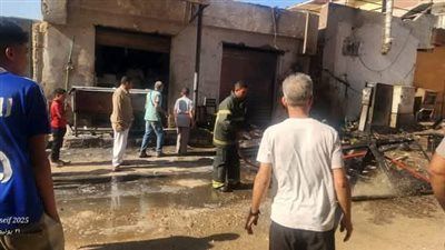 السيطرة على حريق بمحلين تجاريين في قرية أبو سلطان بالإسماعيلية دون إصابات - الخليج الان