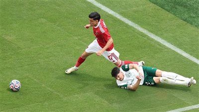 مفاجآت في تشكيل الأهلي: ريبيرو يفكر في الدفع بديانج وبن شرقي في مواجهة بورتو الحاسمة - الخليج الان