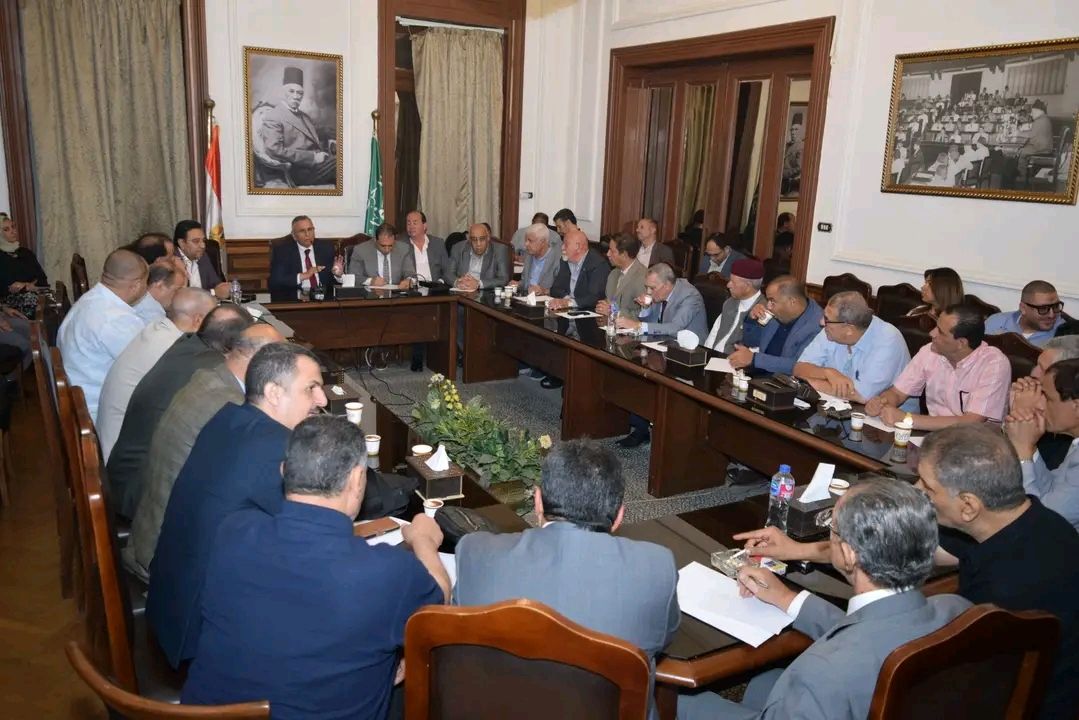 عليا الوفد تنتهي من اختيار مرشحي الحزب بقائمة الشيوخ - الخليج الان