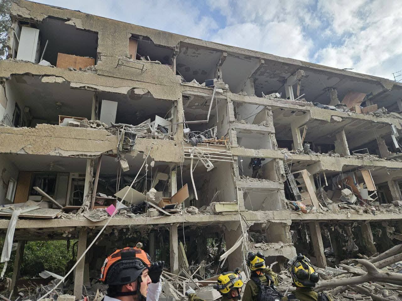 زلزال الصواريخ: الرد الإيراني يحوّل مدن إسرائيل إلى ساحات دمار - الخليج الان