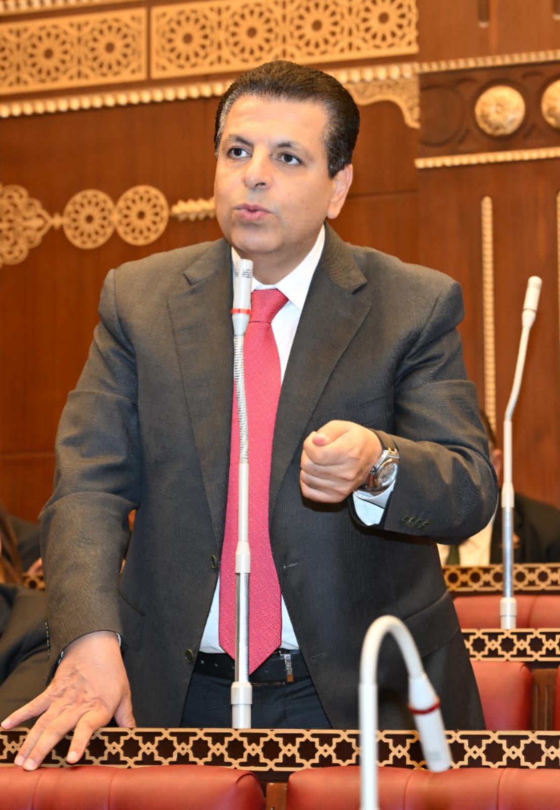  أعضاء الشيوخ: الأسرة والإعلام والمؤسسات الدينية شركاء في معركة القضاء على التنمر..صور - الخليج الان