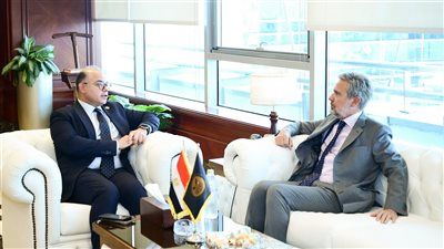 رئيس هيئة الرقابة المالية يلتقي السفير الإيطالي ويستعرض جهود تطوير القطاع المالي غير المصرفي وفرص الشراكة - الخليج الان