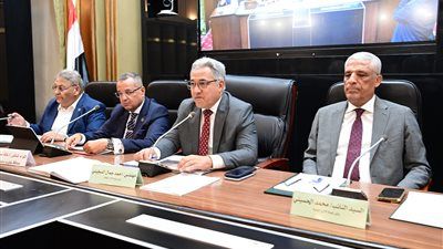 محلية النواب تناقش طلبات إحاطة حول تأخر مشروعات خدمية وتقنين أوضاع الأراضي في جنوب سيناء بحضور المحافظ - الخليج الان