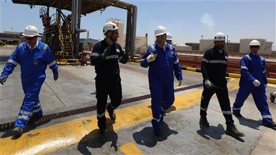 البترول: السلامة اولا.. ليست شعار فقط بل ثقافة عمل لا بديل عنها في منظومة العمل البترولى - الخليج الان