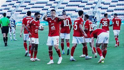 بعد الخروج من كأس العالم للأندية.. الجهاز الفني يمنح لاعبي الأهلي راحة ١٨ يومًا - الخليج الان