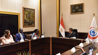 وزير الصحة يبحث مع مفوضة الاتحاد الإفريقي تعزيز التعاون الصحي المشترك - الخليج الان