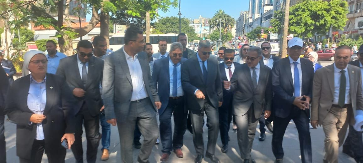 وفد برلماني يتفقد عدد من المشروعات بالإسكندرية..صور - الخليج الان