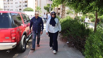 حملات موسعة في الشيخ زايد تسفر عن ضبط 48 "سايس" مخالف - الخليج الان