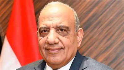 وزير الكهرباء يبحث في الصين 6 مجالات للتعاون أبرزها تصنيع البطاريات وتقنيات الحد من الفقد - الخليج الان