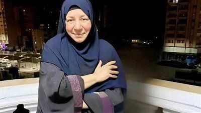 بنفس الصورة المتداولة.. منشور على حساب عبلة كامل يثير الجدل: شكرا على المحبة - الخليج الان