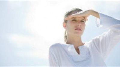 أفضل الطرق الفعالة لحماية بشرتك من أشعة الشمس في فصل الصيف - الخليج الان