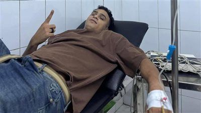 الشاعر مصطفى حدوتة يتعرض لوعكة صحية: ساعة وهقوم أكمل شغل عشان أبسطكم - الخليج الان