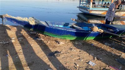 التحفظ على صاحب المركب المتسبب فى غرق 3 فتيات وشاب ينهر النيل بمطاي بالمنيا - الخليج الان