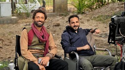 تعاونا خمس مرات.. كريم محمود عبد العزيز عن المخرج بيتر ميمي: ربنا يديم الأخوة قبل الزمالة - الخليج الان