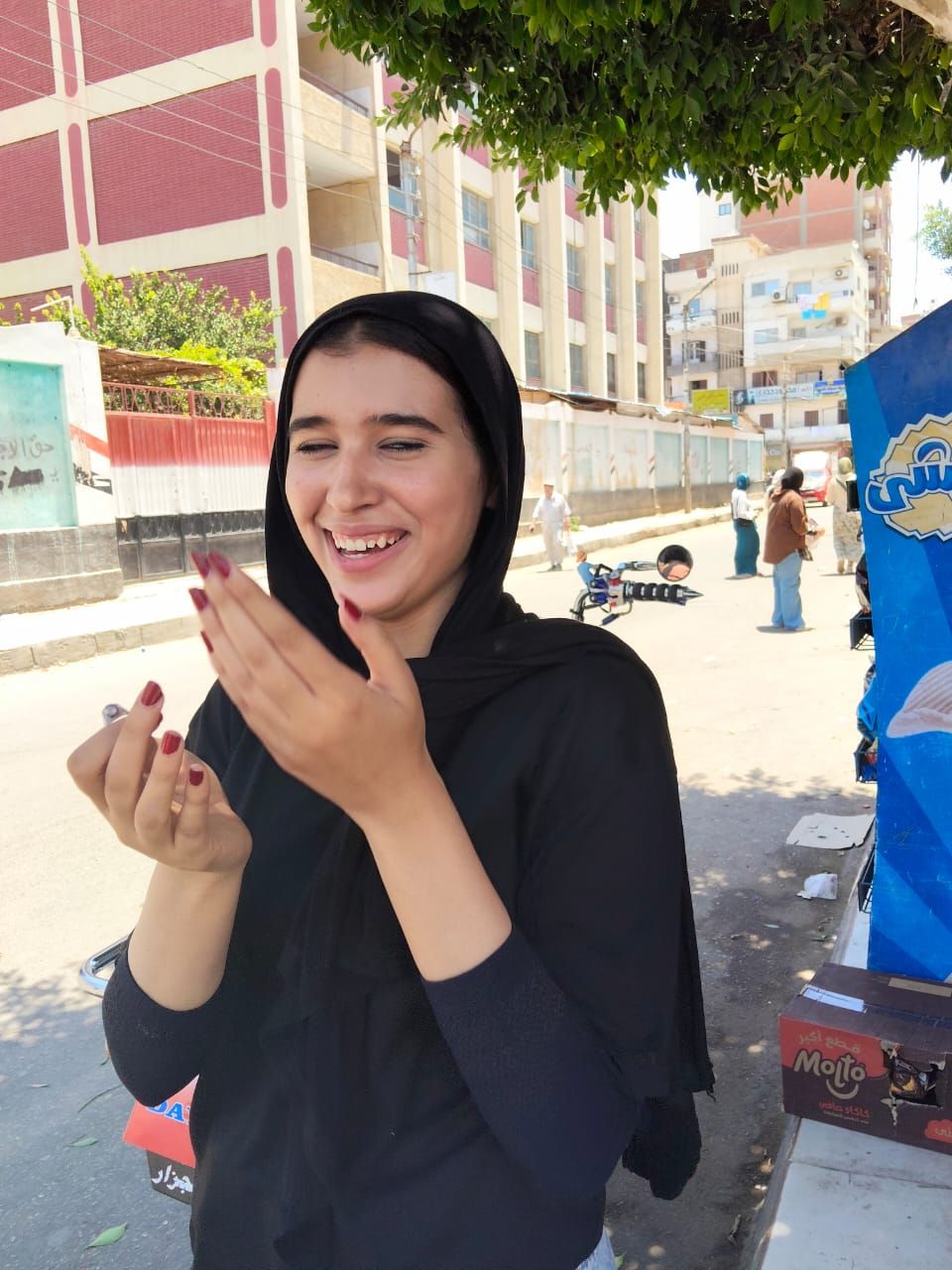 الإنجليزي عوضنا عن الفيزياء.. طلاب الثانوية العامة بكفر الشيخ : الامتحان سهل وبسيط - الخليج الان