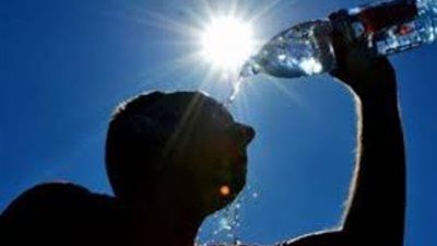 3 حالات وفاة.. حرارة مرعبة تحول الشوارع إلى أفران على مدار أسبوع - الخليج الان