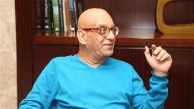 في عيد ميلاده.. لماذا لا يحب خيري بشارة فكرة الفلوس ؟ - الخليج الان