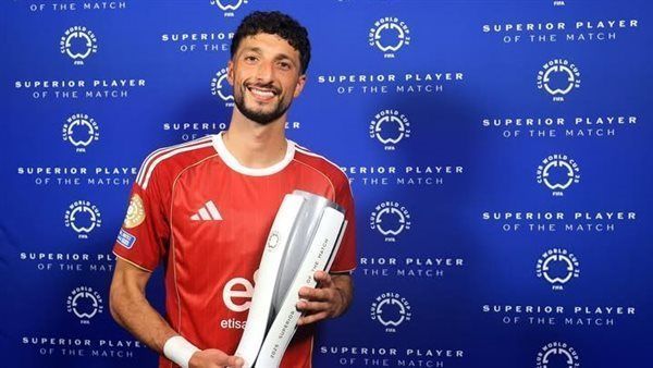 بعد قرار المدير الرياضي: وسام أبو علي يضغط على الأهلي للرحيل - الخليج الان