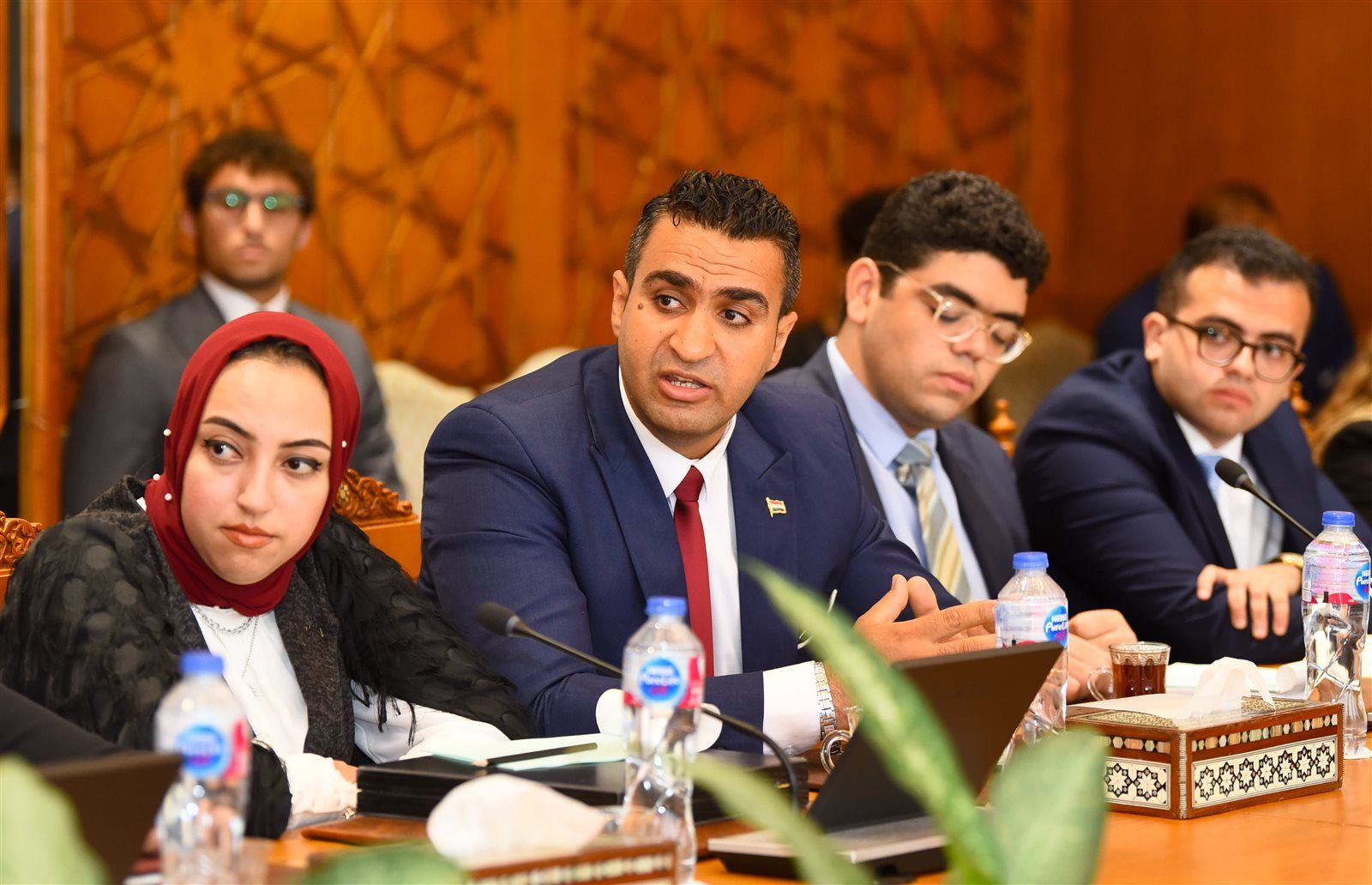 وزير الخارجية: الشباب هم عماد المستقبل ويجب إعداد كوادر واعية بقضايا الوطن - الخليج الان